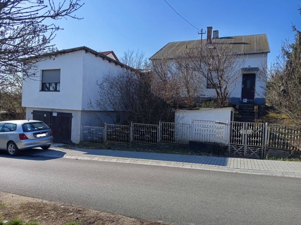 Elad� h�z Balinka-Mecs�r