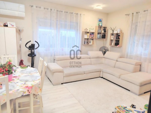 Elad� h�z Budapest 21. ker., Kir�lyerd�