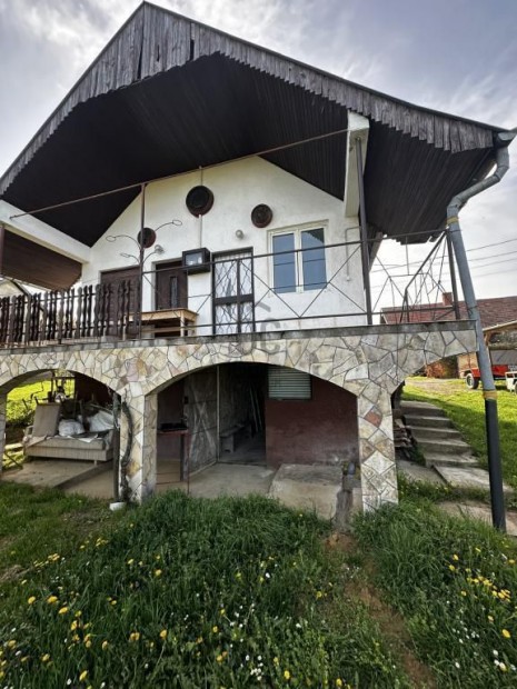 Eladó ház Csonkahegyhát