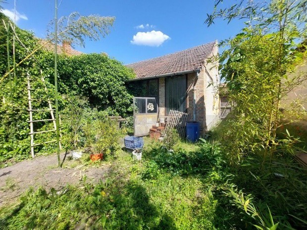 Elad� h�z Kisteleken!