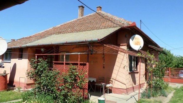 Eladó ház Kunmadaras