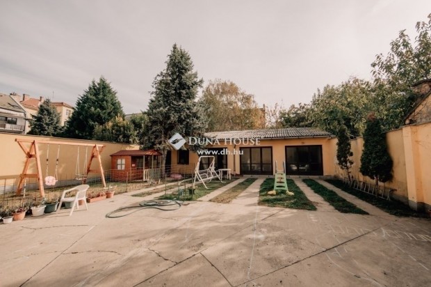 Eladó ház Szeged belvárosában
