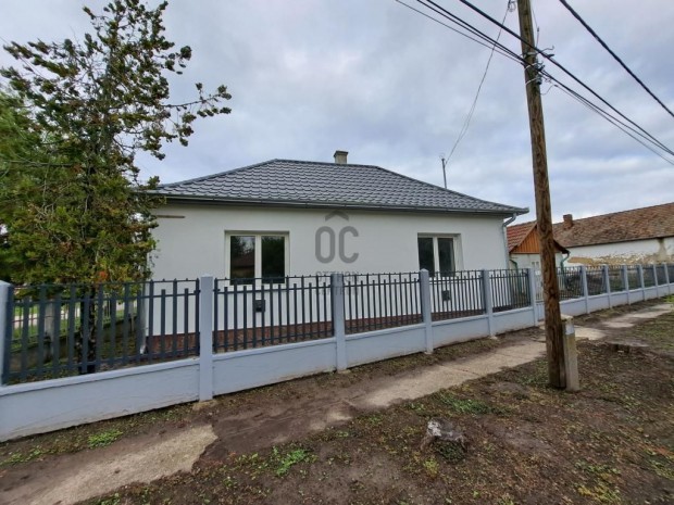 Eladó ház Tápiógyörgye