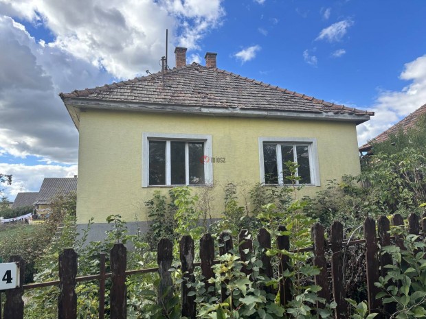 Elad� h�z, Acsa Acsa, 14900000 Ft, 120 nm 13558_bhv