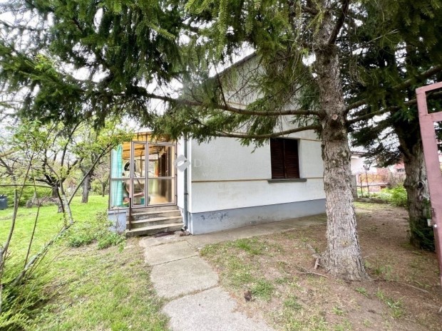 Eladó ház, Balatonvilágos