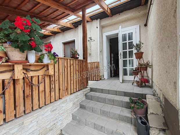 Elad� h�z, Becske Becske, 25000000 Ft, 117 nm 139_nog