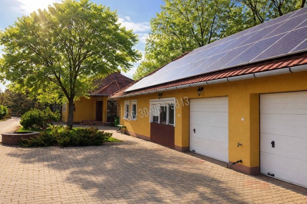 Elad� h�z, B�k�scsaba Sportcsarnok k�rny�k�n, 119900000 Ft, 22 229_csa