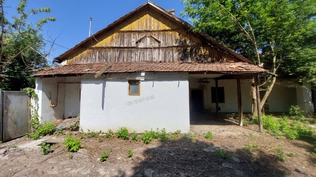 Elad� h�z, B�k�scsaba, 8000000 Ft, 131 nm 216_bip