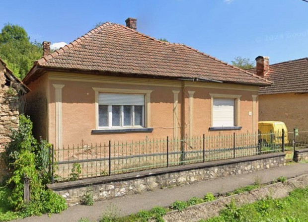 Elad� h�z, B�dvar�k�