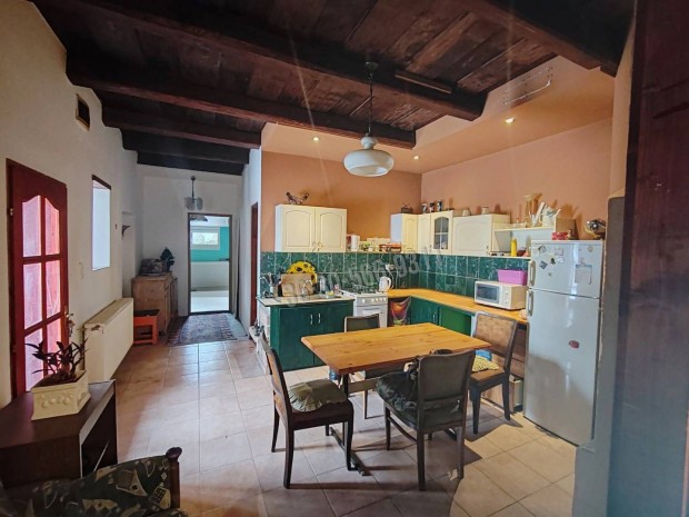 Elad� h�z, Borsosber�ny Borsosber�ny, Pet�fi utca, 35000000 Ft 152_nog