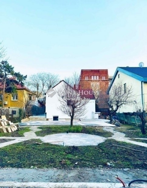 Eladó ház, Budapest 10. ker.