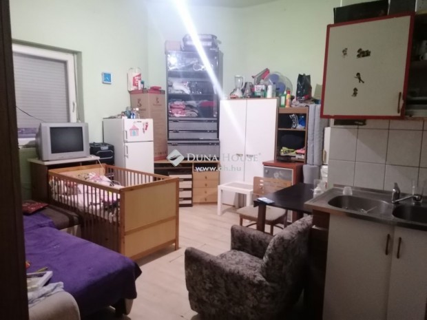 Elad hz, Budapest 15. ker.