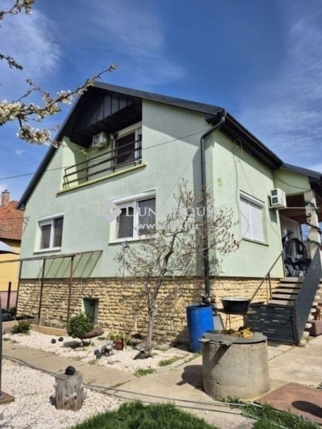 Elad� h�z, Budapest 16. ker.