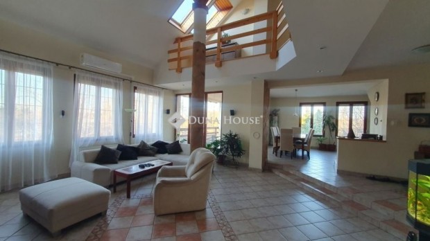 Elad� h�z, Budapest 17. ker.