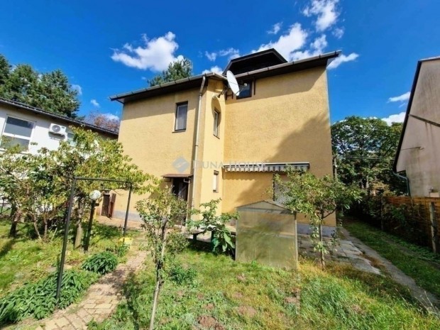 Elad� h�z, Budapest 17. ker.