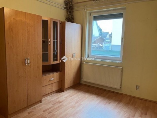 Elad� h�z, Budapest 17. ker.