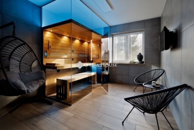 Elad� h�z, Budapest 17. ker.