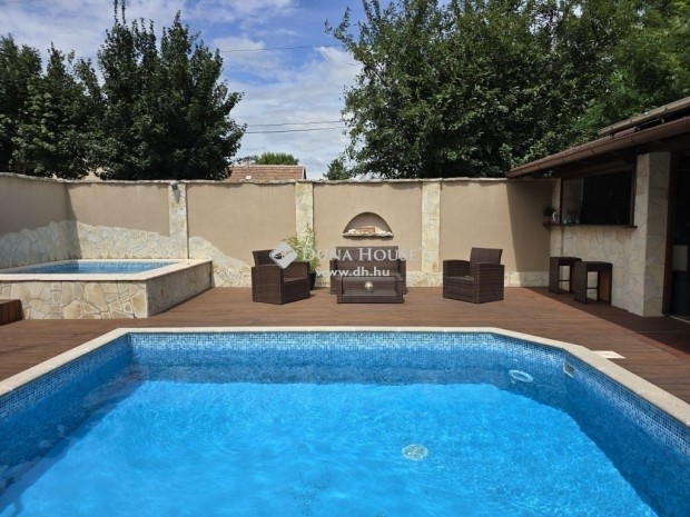 Elad� h�z, Budapest 17. ker.