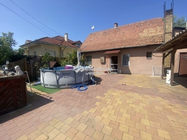 Eladó ház, Budapest 18. ker.