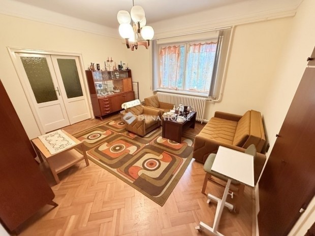 Elad� h�z, Budapest 18. ker.