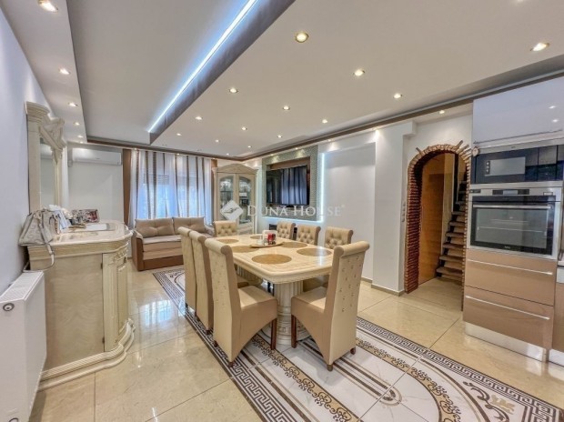 Elad� h�z, Budapest 20. ker.