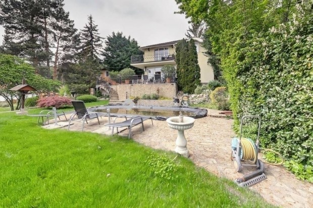 Elad� h�z, Budapest 2. ker.