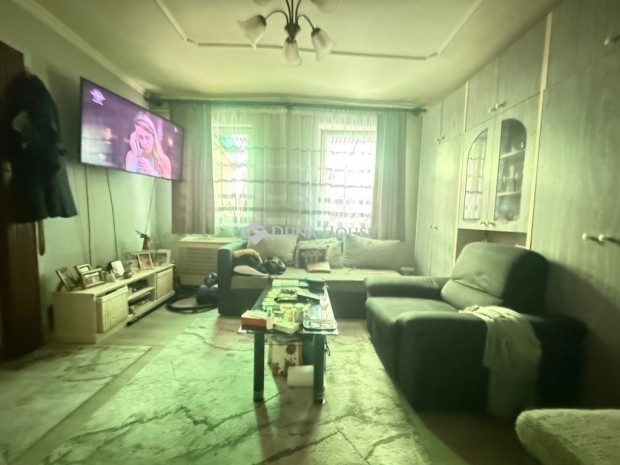 Elad� h�z, Budapest 4. ker.