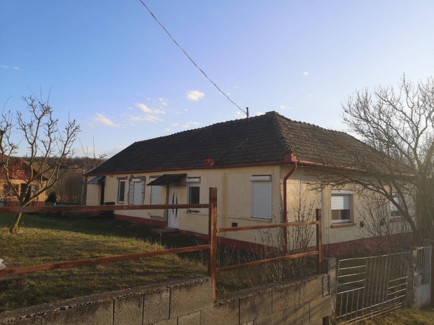 Elad� h�z, Cserh�thal�p Cserh�thal�p, 12900000 Ft, 170 nm 13593_bhv