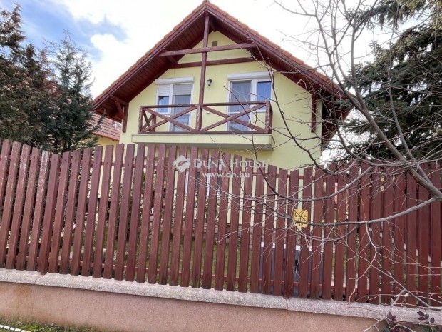 Eladó ház, Cserkeszőlő