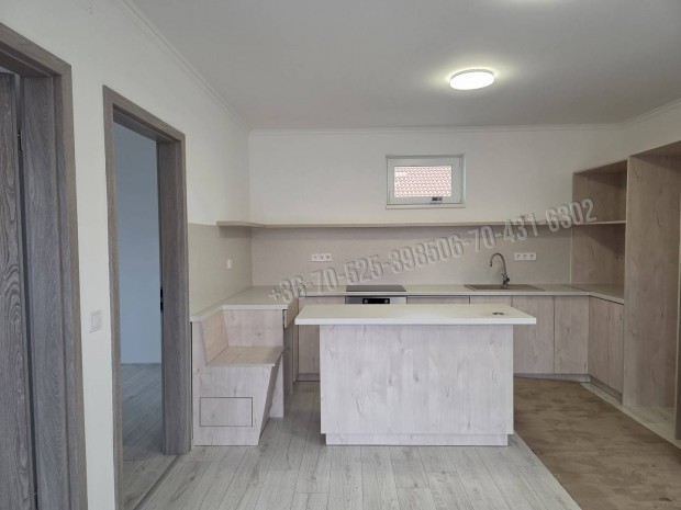 Elad� h�z, D�nszentmikl�s, 55000000 Ft, 60 nm