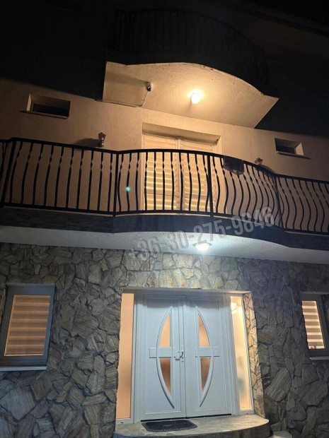 Elad� h�z, Di�sd Di�sdliget, 350000000 Ft, 388 nm 46_jib