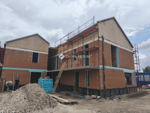 Elad� h�z, Dunaharaszti