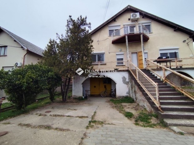 Eladó ház, Dunaharaszti