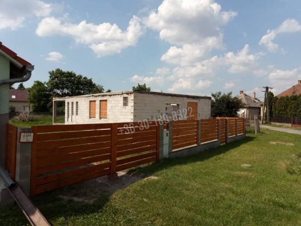 Elad� h�z, Dunavecse Dunavecse, 21000000 Ft, 128 nm 866_kem