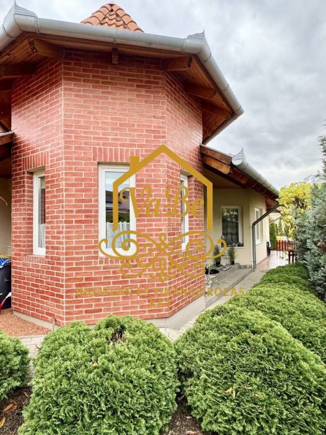 Elad� h�z, Fels�t�rk�ny V�rhegy lak�park, 104900000 Ft, 130 nm 48_vsn