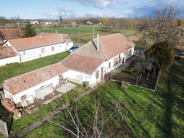 Elad� h�z, J�sz�g� J�sz�g�, R�k�czi Ferenc utca, 18900000 Ft, 78 5_lvi