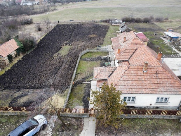 Elad� h�z, J�szkis�r J�szkis�r, V�rcse utca, 9900000 Ft, 89 nm 25_lvi