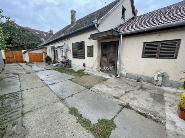 Eladó ház, Kecskemét