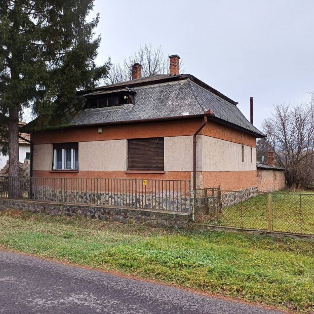 Elad� h�z, M�travereb�ly, 12990000 Ft, 76 nm 169_kir