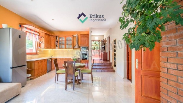 Elad� h�z, Miskolc Miskolc, 79900000 Ft, 123 nm 1600_gaimp