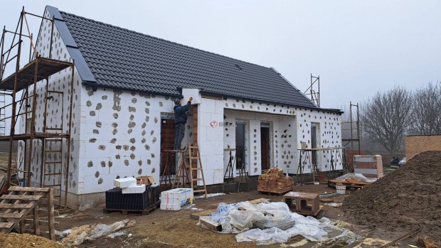 Elad� h�z, Ny�regyh�za Kertv�ros, 66000000 Ft, 80 nm 762_ahi