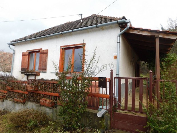 Elad� h�z, Par�d, 23900000 Ft, 66 nm 132_jh