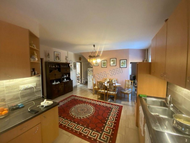 Elad� h�z, P�ty �falu, Ady Endre utca, 120000000 Ft, 110 nm 36153_v