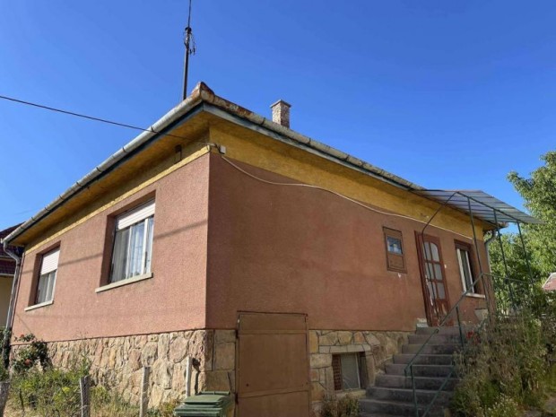 Eladó ház, Pilisszántó, 72 m2