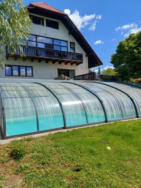 Elad hz, Pilisszentivn, 360 m2