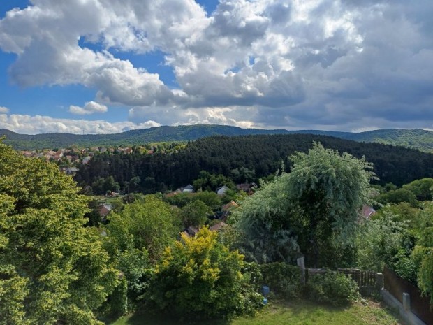 Eladó ház, Pilisszentiván, 360 m2