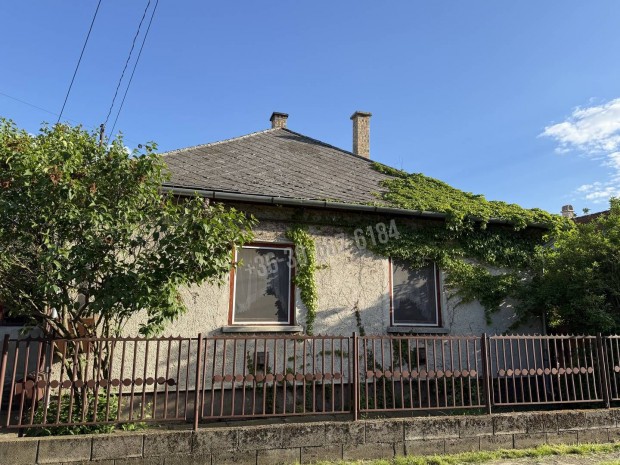 Elad� h�z, P�sp�klad�ny Belv�ros, 29900000 Ft, 85 nm 115_beho