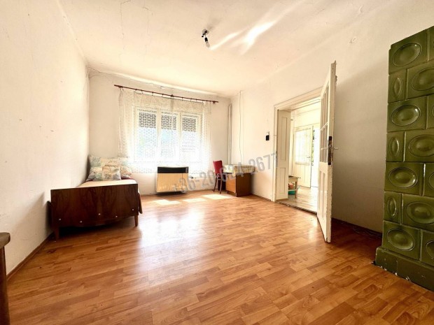 Elad� h�z, Romh�ny Romh�ny, 14900000 Ft, 95 nm 60_tm