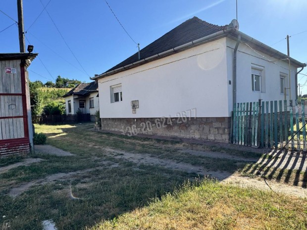 Elad� h�z, Romh�ny Romh�ny, 30990000 Ft, 220 nm 54_tm