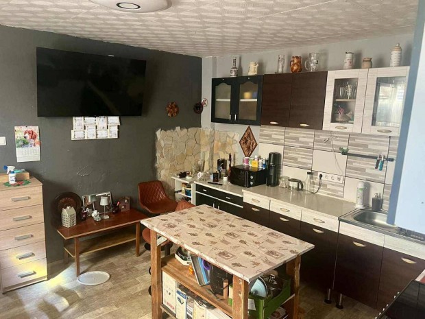 Elad� h�z, Salg�tarj�n Baglyasalja, 13000000 Ft, 60 nm 143_kir